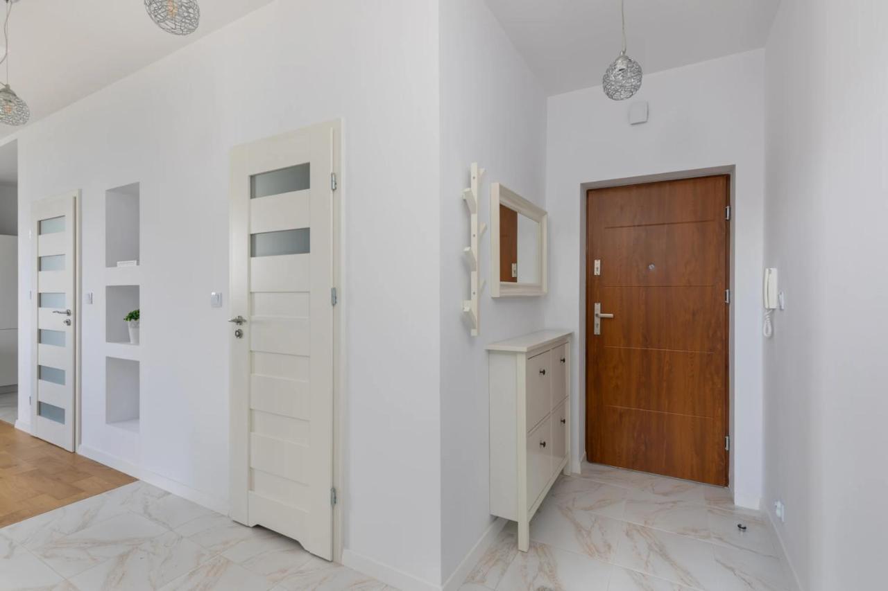 Przestronny Apartament Z Widokiem Na Miasto W Warszawie Varsavia Esterno foto